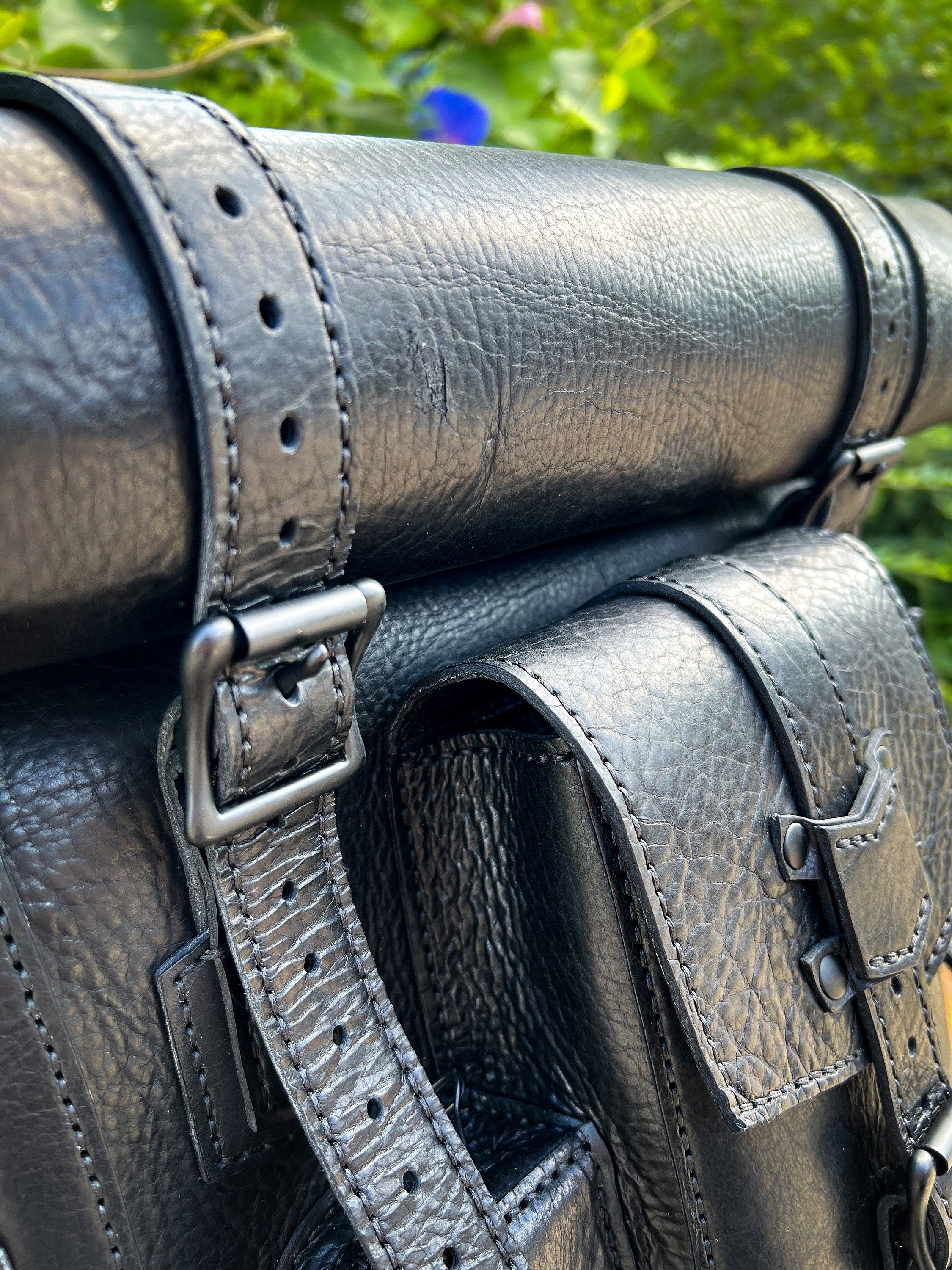 The Adventurer's Backpack - Black